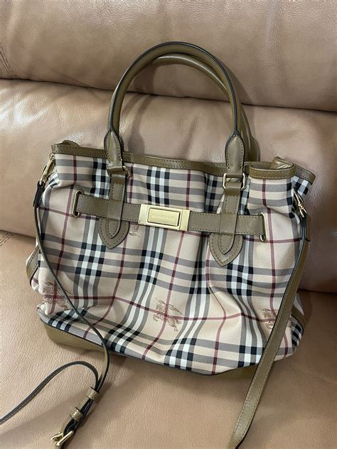 BURBERRY Haymarket Check Medium Golderton 